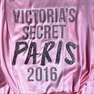 NWT Victoria’s Secret robe